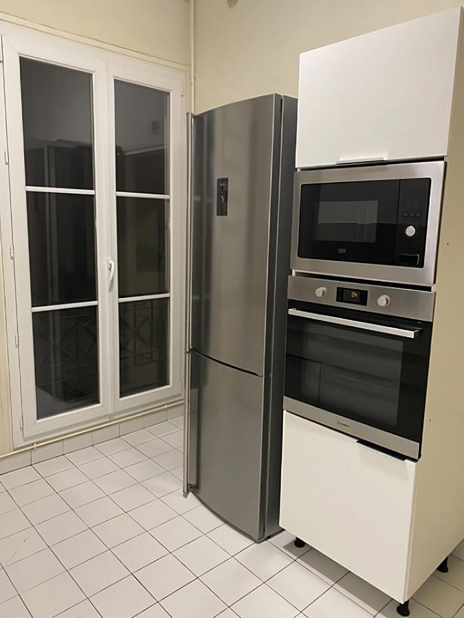 Spacious Apartment Next To Place Vendome Paris Exterior photo